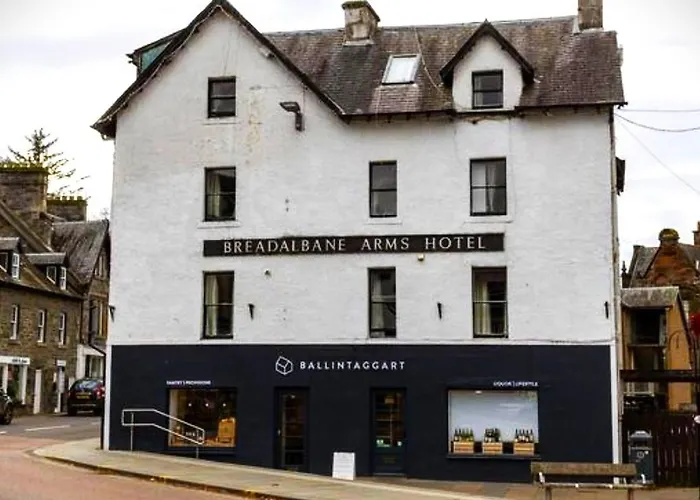 The Breadalbane Arms Room Only Hotel