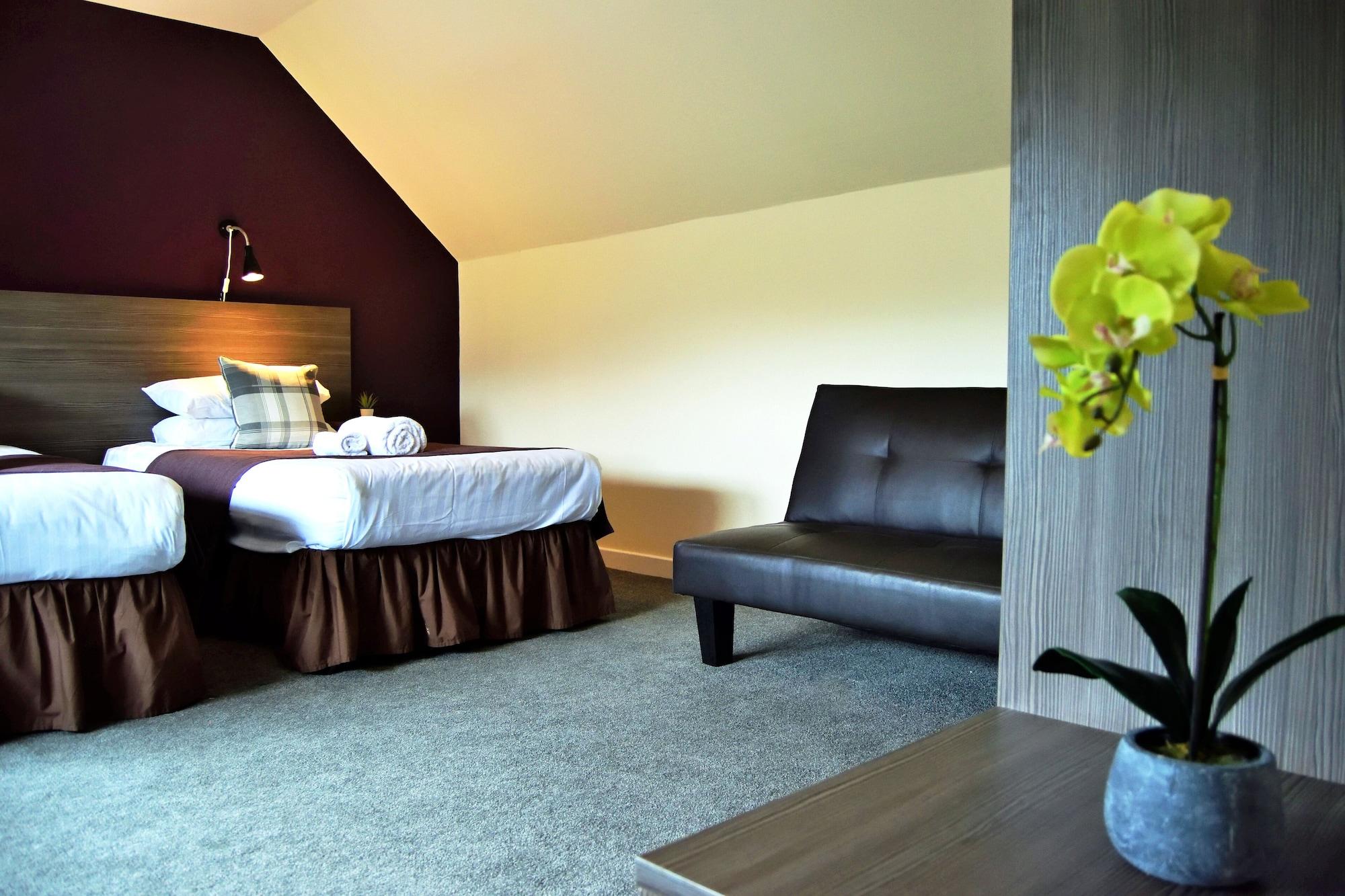 The Breadalbane Arms Only 3*