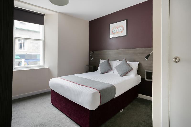 The Breadalbane Arms Only Hotel